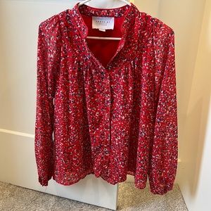 The Shirt size small button down top